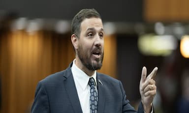 mp-resigns-seat-so-poilievre-can-run-in-alberta-byelection