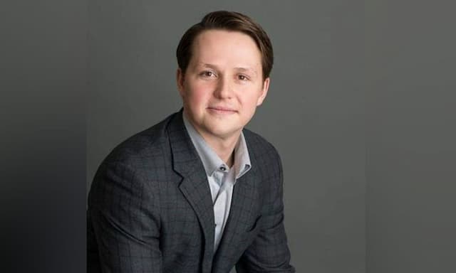 Transportation minister calls on Edmonton to cancel bike lane  project, irking critics - https://cdn.connectfm.ca/Devin-Dreeshen_2025-04-18-150906_nbty.jpg