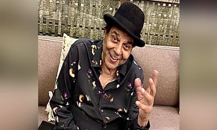 family-denies-rumours-about-actor-dharmendras-health-says-condition-is-stable