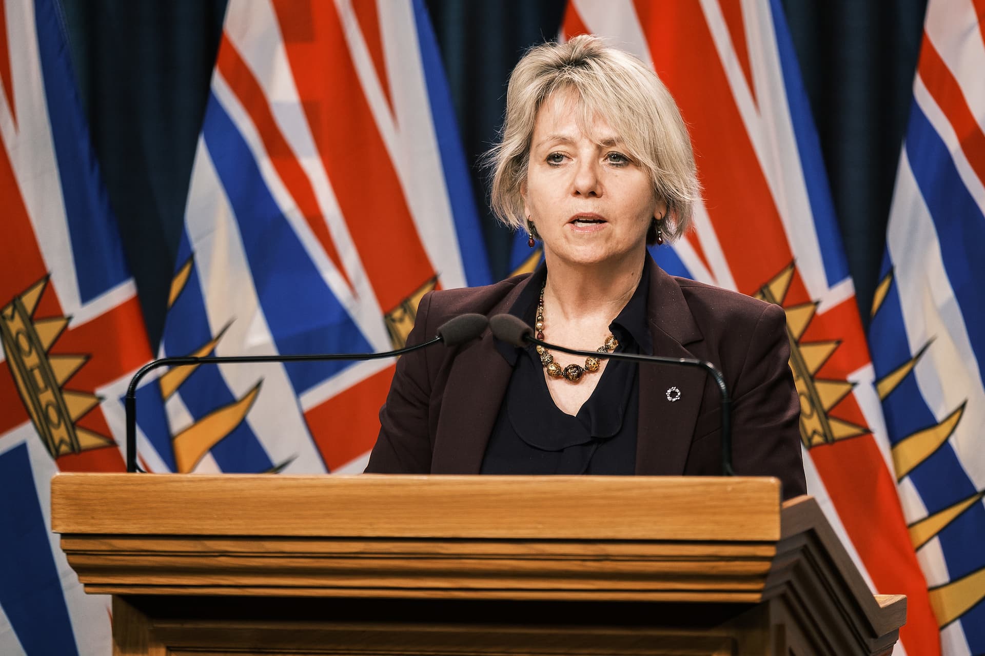 b-c-health-officials-say-those-who-are-making-the-effort-to-stick-to-the-rules-are-saving-lives-18-covid-19-related-deaths-reported