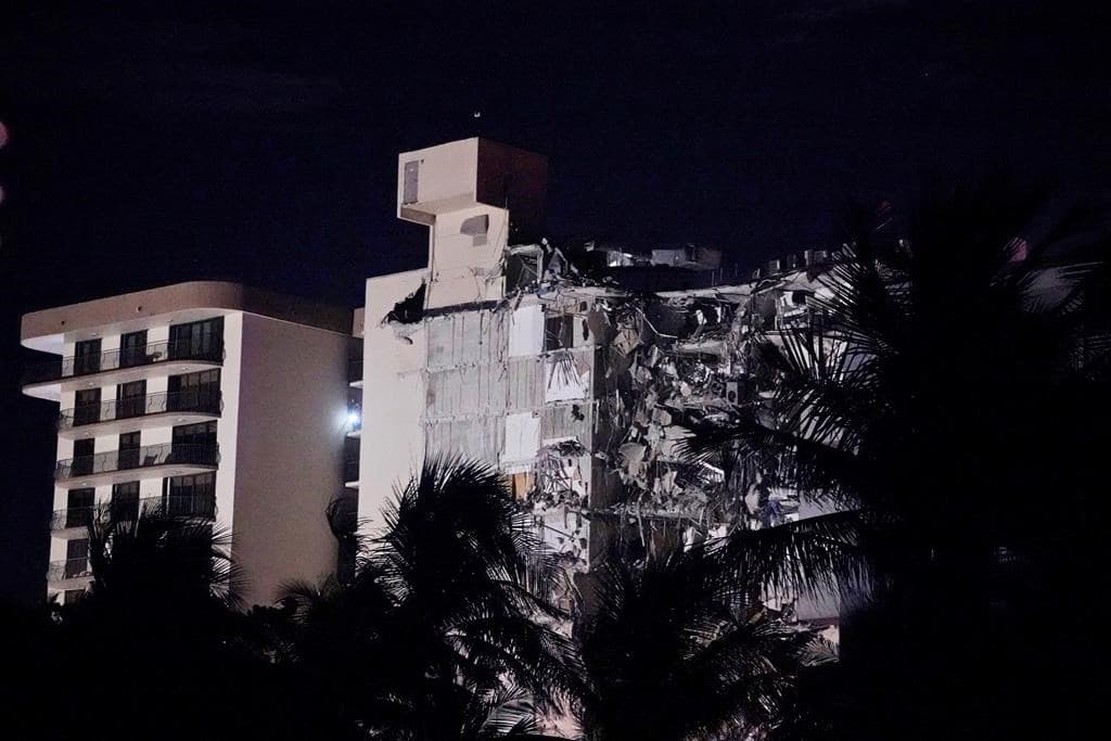 wing-of-miami-area-condo-collapses-many-feared-dead