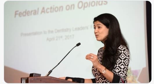 health-canada-chief-medical-adviser-advising-to-get-vaccinated-with-any-approved-vaccine-canada-reports-third-death-related-to-vaccine-blood-clotting