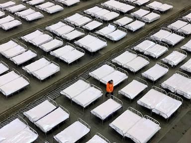 disturbing-numbers-from-china-as-virus-death-toll-goes-past-700