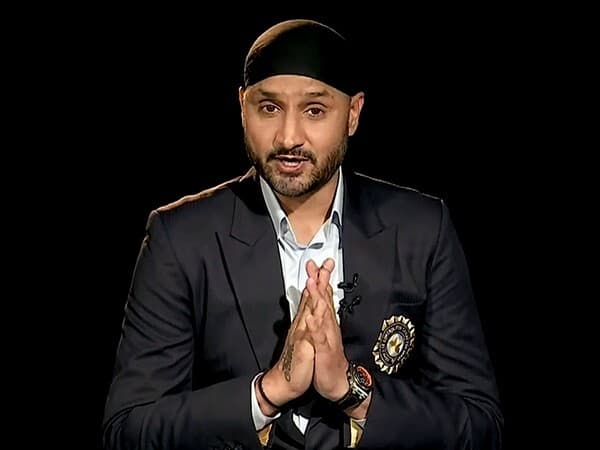 harbhajan-singh-alleges-illegal-activities-by-punjab-cricket-association