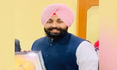 the-shiromani-akali-dal-demanded-the-dismissal-of-harjot-bains-in-the-cyber-scam-case