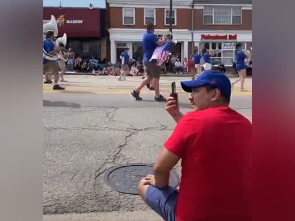 us-6-killed-24-injured-in-illinois-july-4th-parade-in-highland-park