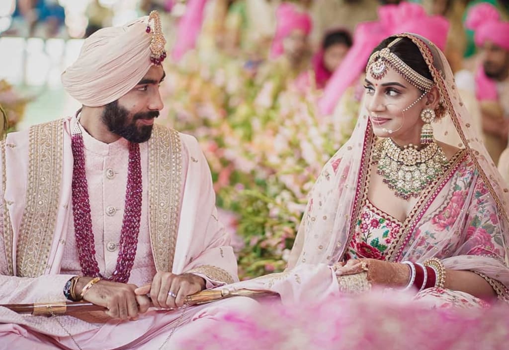 india-pacer-jasprit-bumrah-ties-knot-with-sanjana-ganesan