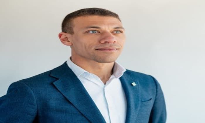 green-co-leader-pedneault-resigns