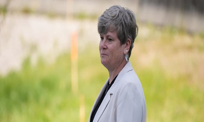 headline-b-c-to-end-drug-decriminalization-pilot-as-province-shifts-focus-to-treatment-and-recovery