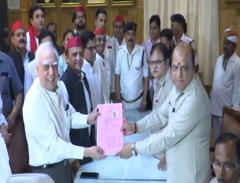 congress-loses-another-prominent-face-with-sibals-resignation-fifth-big-exit-this-year