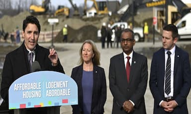 backbench-ottawa-mp-chandra-arya-to-run-for-liberal-leadership