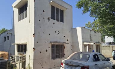8-bsf-jawans-injured-at-rspura-by-pakistan-firing