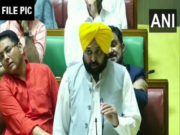 punjab-cm-announces-three-member-cabinet-committee-for-regularising-contractual-employees