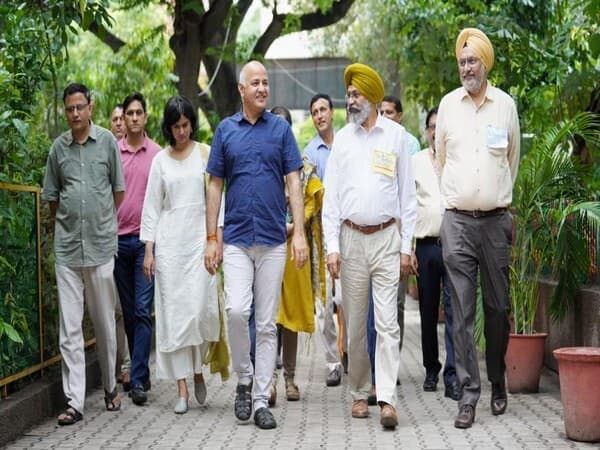 170-punjab-govt-school-teachers-educators-visit-delhi-schools
