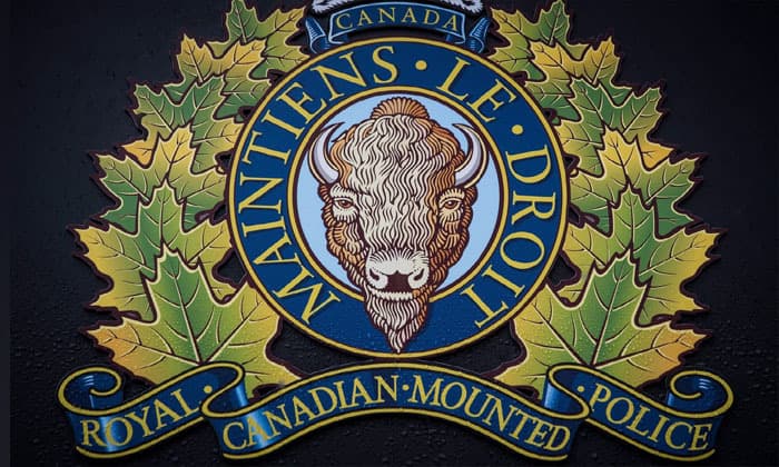 one-missing-three-escaped-after-car-went-into-squamish-river