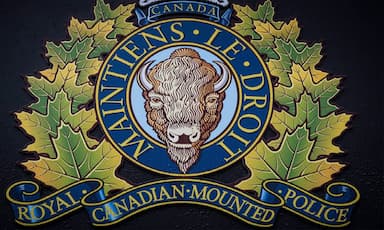 Two pilots found dead after small planes collide over southern  Manitoba