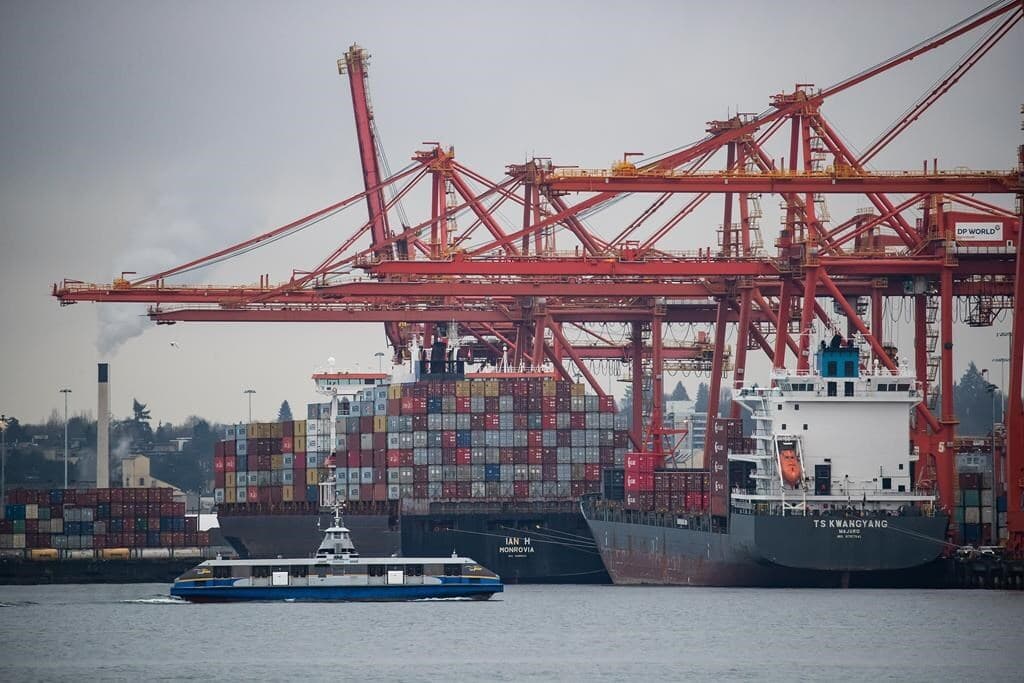 economy-pulled-back-in-q2-revises-q1-growth-lower-statistics-canada