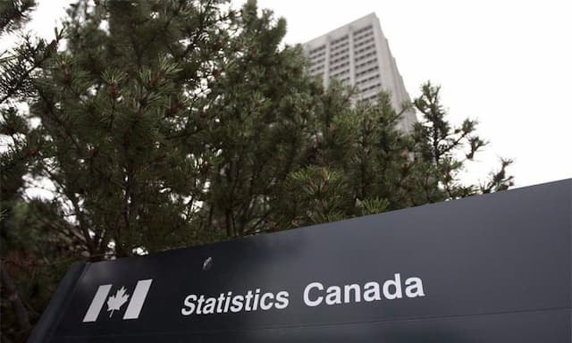 Canada adds 75,000 jobs in July as unemployment rate falls to two-year low - https://cdn.connectfm.ca/Statistics-Canada_2026-08-07-134314_bvtl.jpg