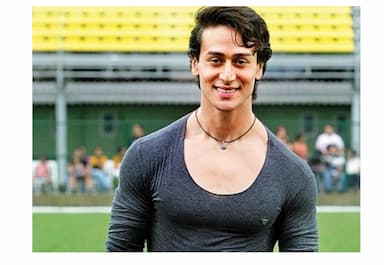 case-against-actors-tiger-shroff-disha-patani-for-violating-covid-19-norms