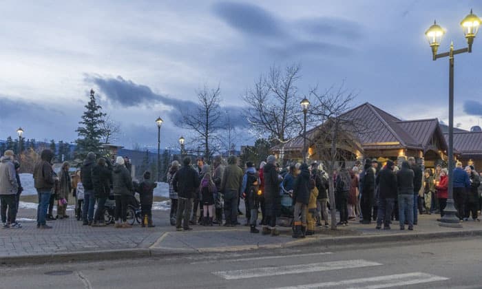 carney-to-visit-tumbler-ridge-as-community-mourns-mass-shooting