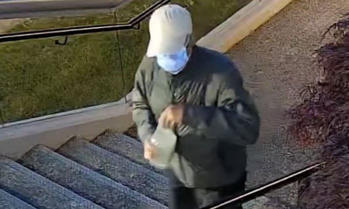 vancouver-police-release-video-showing-suspect-in-synagogue-arson