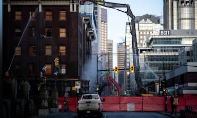 vancouver-heritage-building-demolished-over-risk-of-collapse