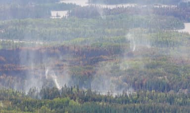 wildfires-force-evacuations-of-garden-hill-snow-lake-in-manitoba