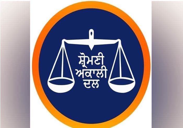 akali-dal-candidate-left-the-field-refused-to-contest-the-election-left-the-party-too