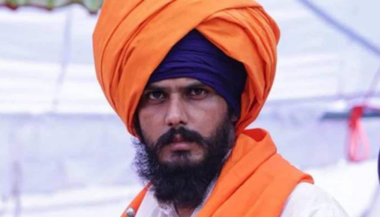 bhai-amritpal-singh-arrested-along-with-his-nine-accomplices