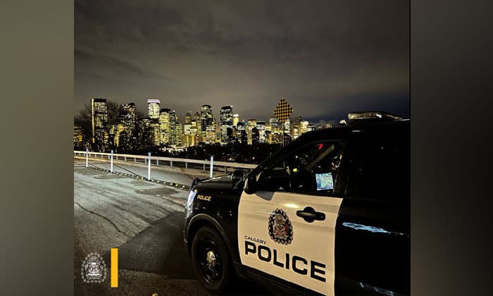 police-say-calgary-bus-driver-attacked-for-refusing-to-go-off-route