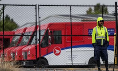 cirb-rules-against-canada-post-unions-challenge-to-back-to-work-order