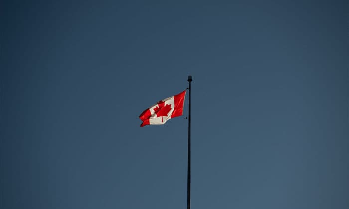 canada-pauses-new-parent-and-grandparent-sponsorship-applications-for-2026