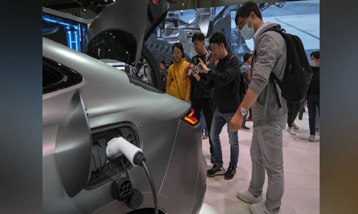 china-accuses-canada-of-protectionism-over-100-tariffs-on-electric-vehicles