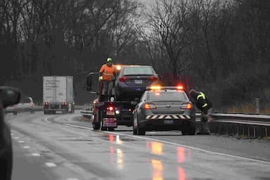 head-on-crash-kills-6-and-critically-injures-3-on-north-texas-highway