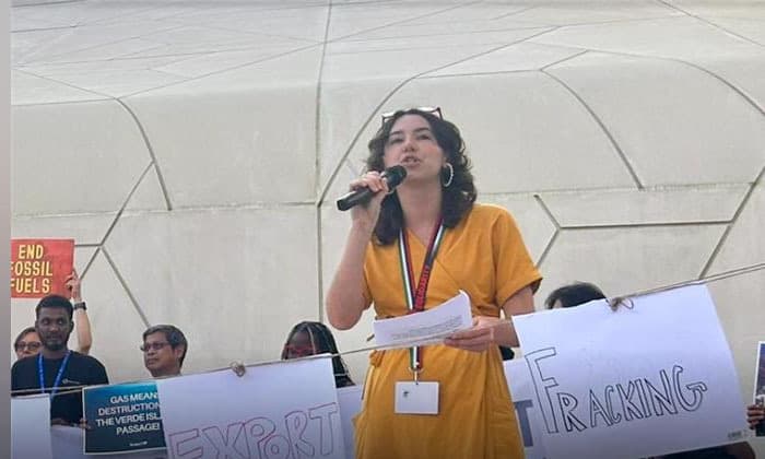 b-c-green-party-votes-in-climate-activist-emily-lowan-as-new-leader