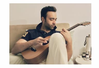 pakistani-singer-farhad-humayun-passes-away