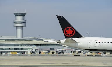 travellers-could-see-delays-after-bomb-threats-at-canadian-airports-nav-canada