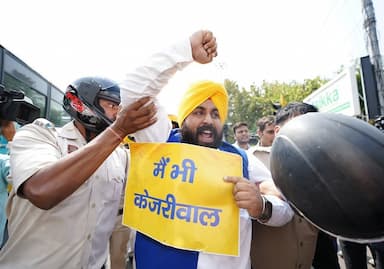 the-police-took-minister-harjot-bains-into-custody