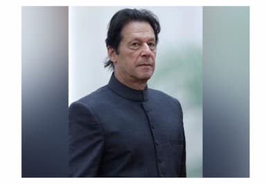 imran-khan-urges-pak-filmmakers-to-focus-on-original-content-not-copy-bollywood