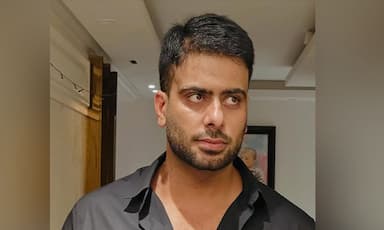 mankirt-aulakh-sparks-buzz-again-odd-on-stage-antics-old-gangster-links-and-a-cloud-of-controversy