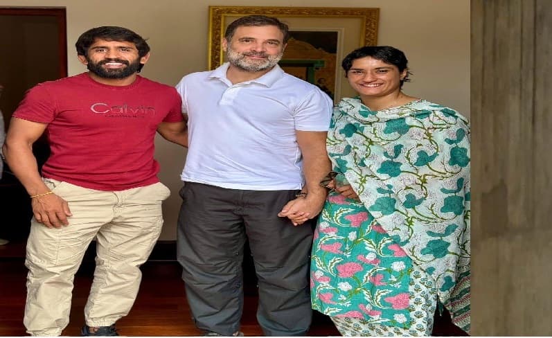 vinesh-phogat-bajrang-punia-met-rahul-gandhi-can-contest-elections
