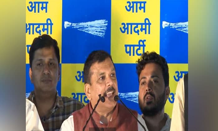 as-soon-as-he-came-out-on-bail-sanjay-singh-held-a-press-conference-and-targeted-the-bjp