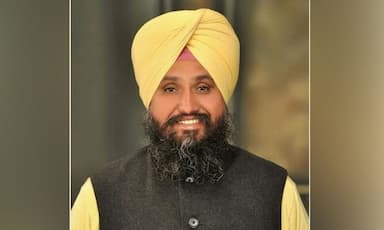 video-of-mla-campaigning-in-favor-of-laljit-bhullar-went-viral