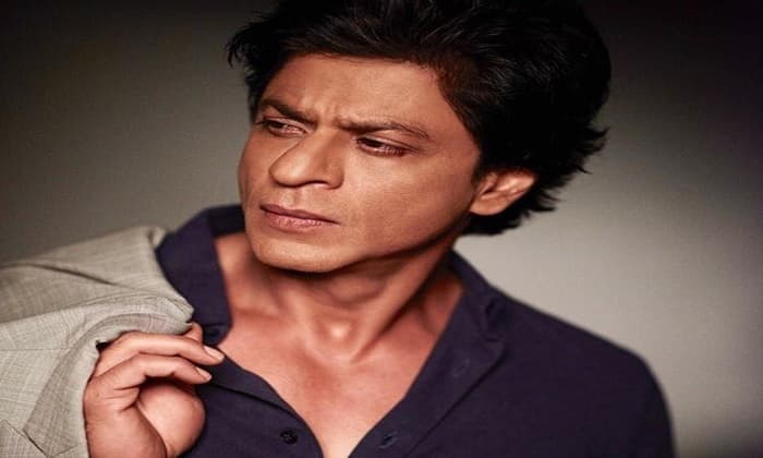 shah-rukh-khans-king-brings-back-old-bollywood-bonds-after-decades