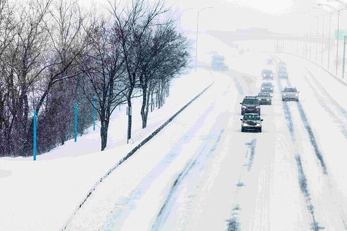 10-people-died-23-injured-due-to-heavy-snow-storm-in-ukraine
