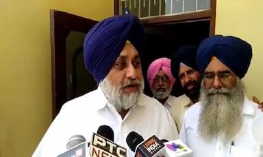 sukhbir-singh-badal-appeared-at-akal-takht-sahib-handed-over-the-sealed-answer