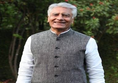 sunil-jakhar-attacked-farmers-leaders-congress-and-aap-government-today