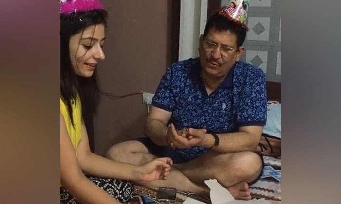 punjabi-actress-tanias-father-shot-in-moga-condition-remains-grave