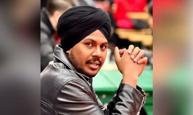 Spiritual Awakening Takes Center Stage in Tarnvir Singh Jagpal's Groundbreaking Film Chaali Din - https://cdn.connectfm.ca/tarnvir_singh_jagpal.jpg