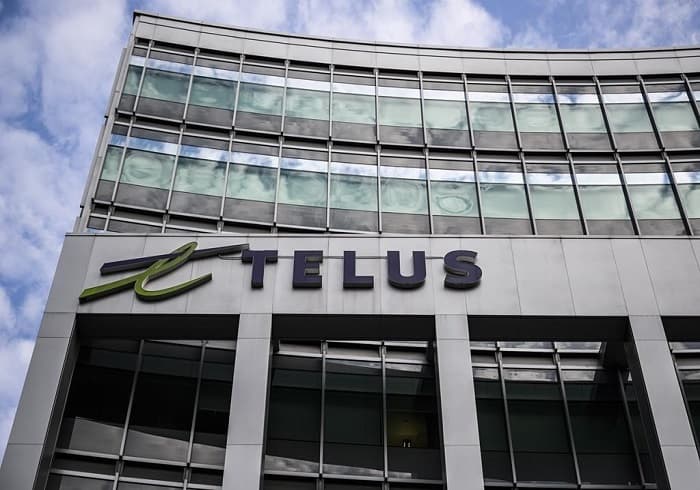 telus-reports-q4-profit-and-revenue-up-from-year-earlier